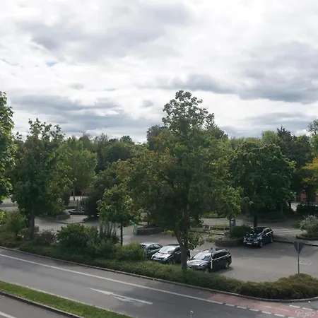 Zentrale & Frisch Renovierte Am Bahnhof Apartmán Kirchheim unter Teck