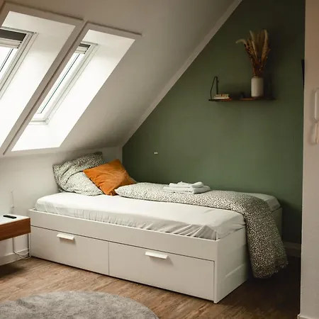 Zentrale & Frisch Renovierte Am Bahnhof Apartmán Kirchheim unter Teck